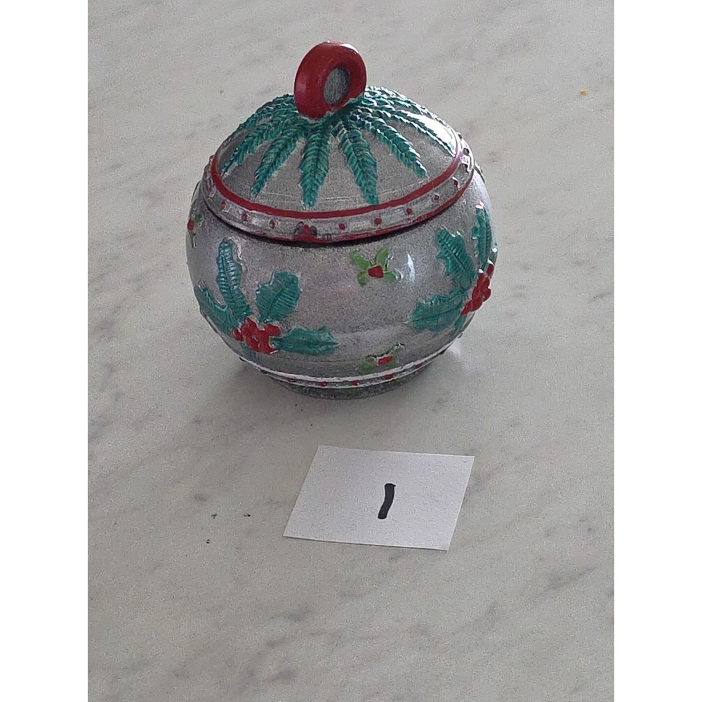 Handmade Resin Christmas Ball Storage Jar - Picture 4 of 8